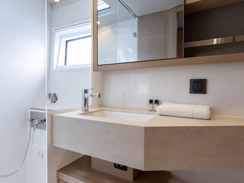 Lagoon 46 - AURA - 2