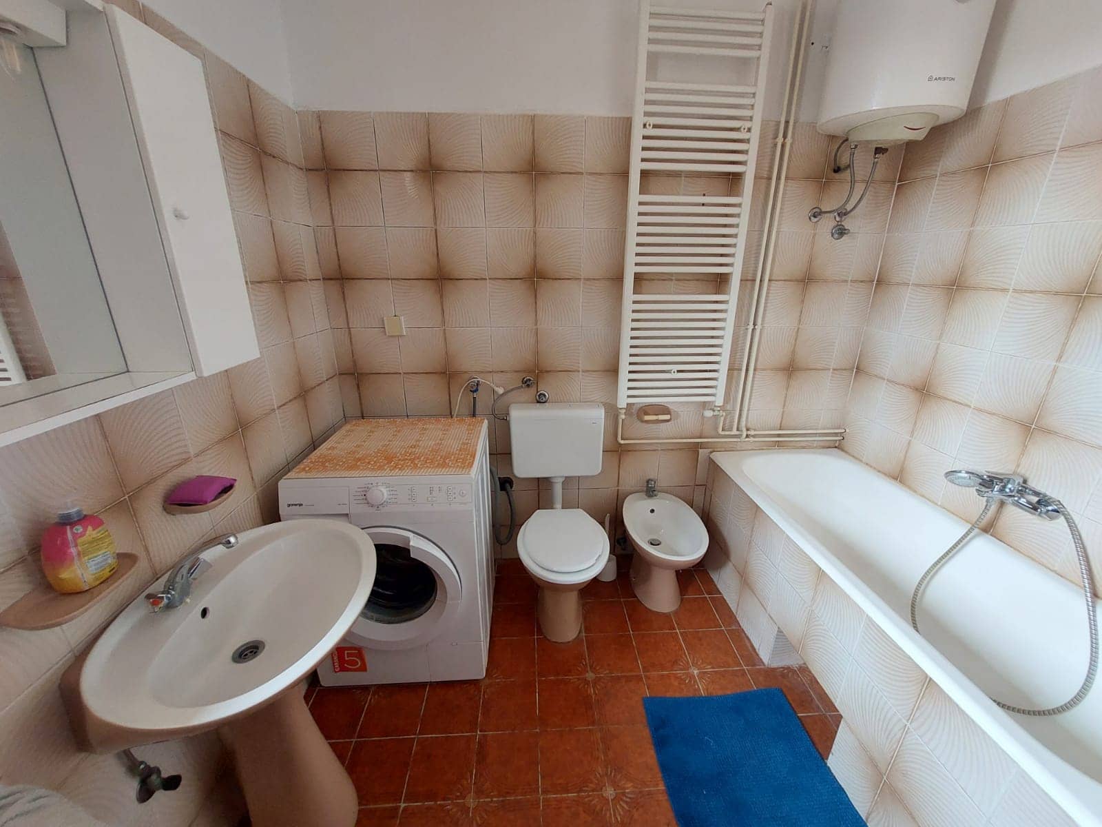 Smještaj za 4 do 5 radnika 5. slika