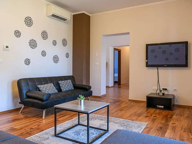 Smještaj za 5 do 8 radnika 4. slika