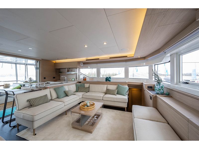 Lagoon 60 - DIAMOND DIVA - 8