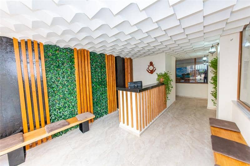 Hotel Flores