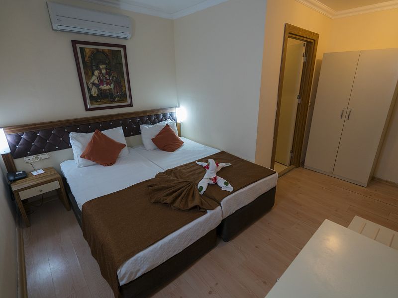 Hotel ARMAS BEACH HOTEL