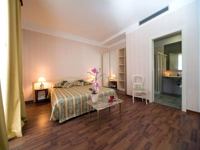 Hotel President - avion