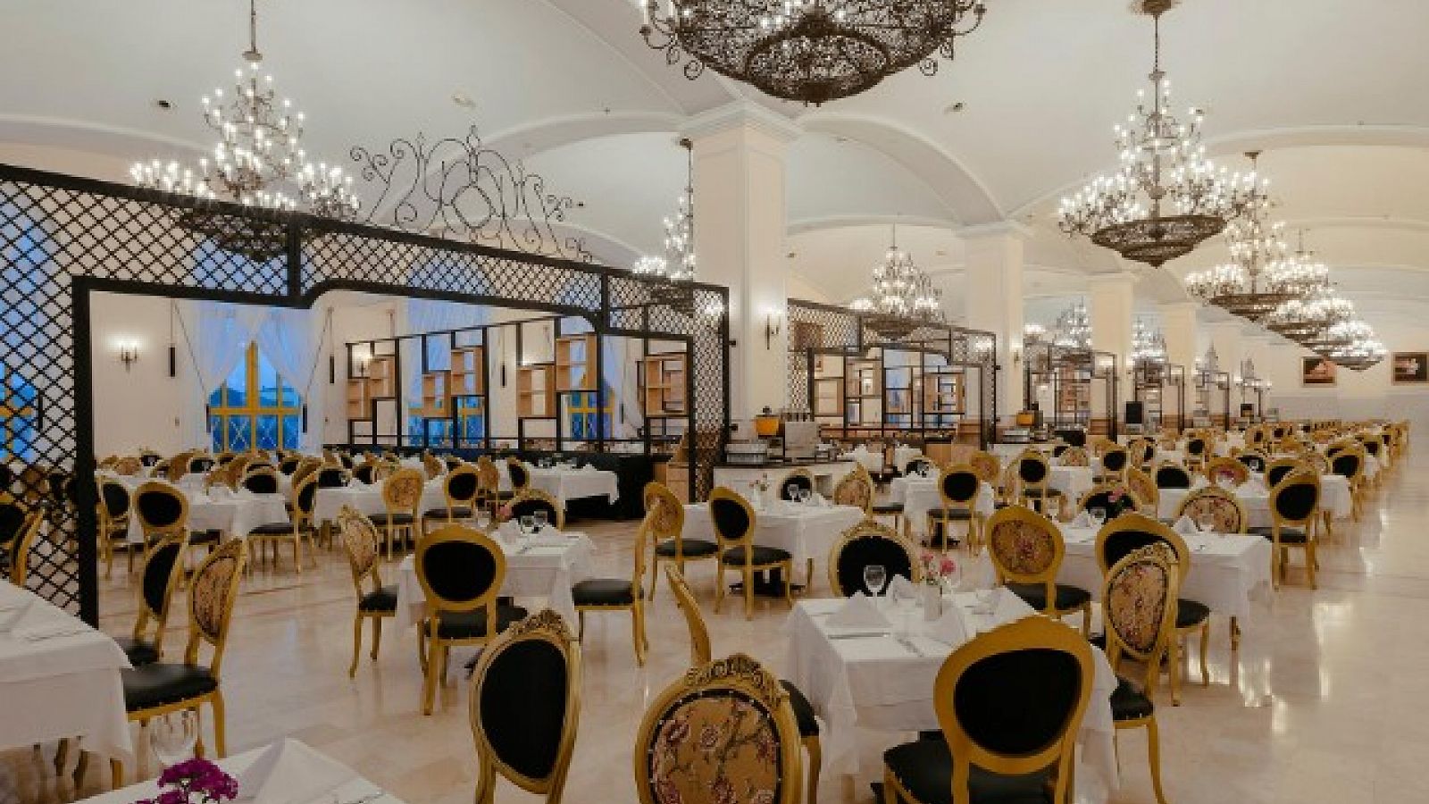 Hotel KREMLIN PALACE