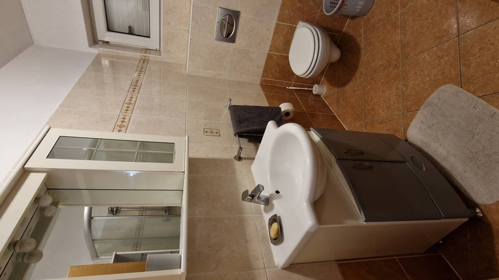 Apartment for 4 to 5 workers, 13 km from the center of Poreč. 5. image