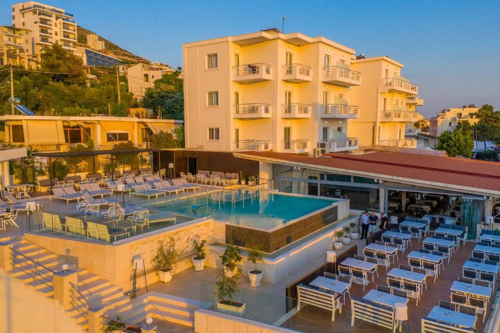 Hotel Agimi & S