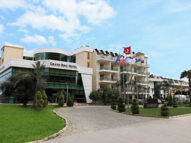 Hotel GRAND RING HOTEL