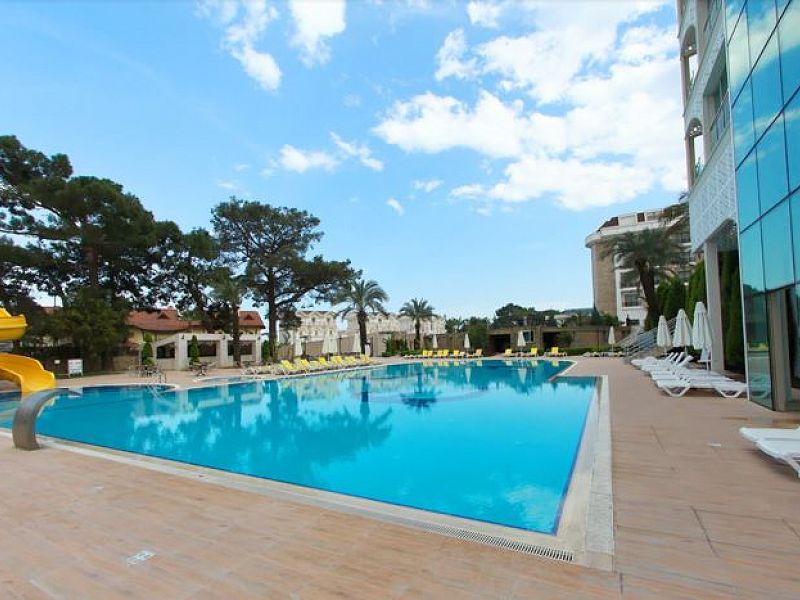 Hotel GRAND RING HOTEL