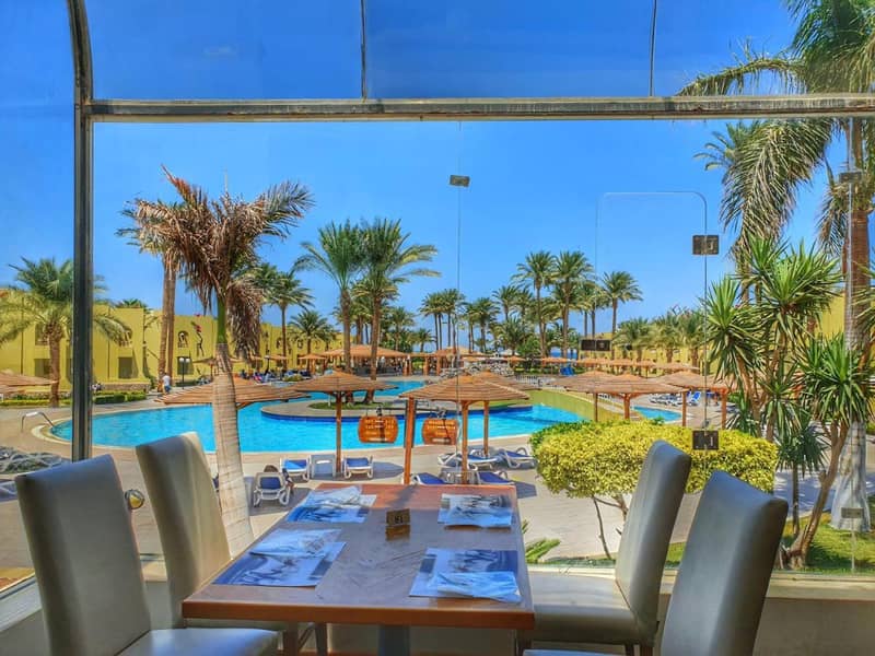 Hotel PALM BEACH