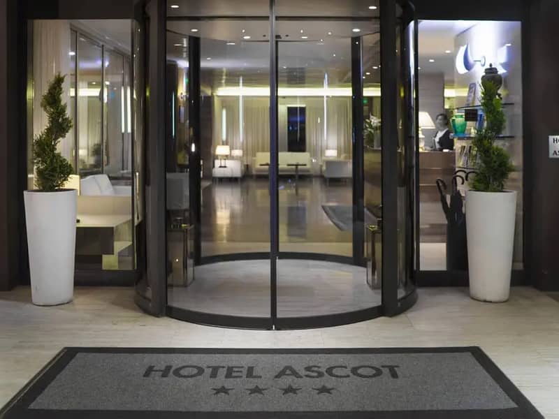 Hotel Ascot - avion