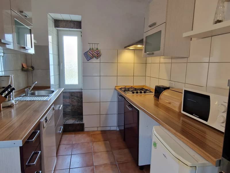 Kuća za smještaj 8 radnika 2. slika