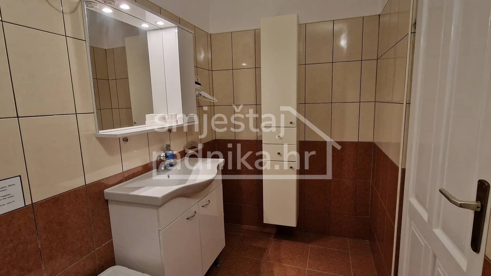 Kuća za smještaj 8 radnika 5. slika