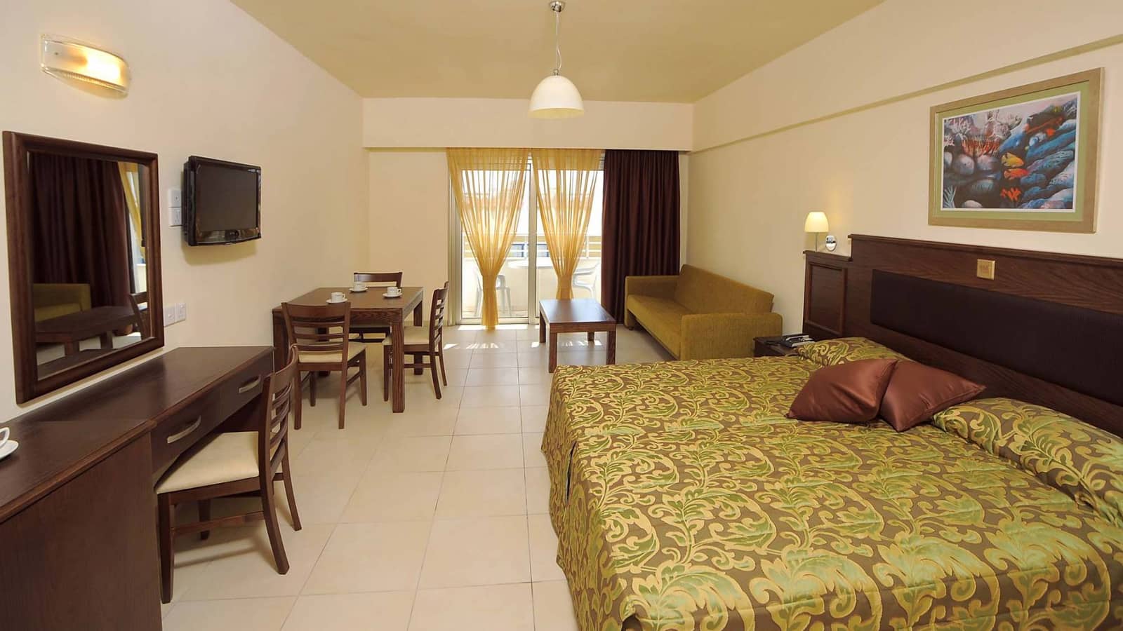 Hotel Euronapa Hotel Apartments