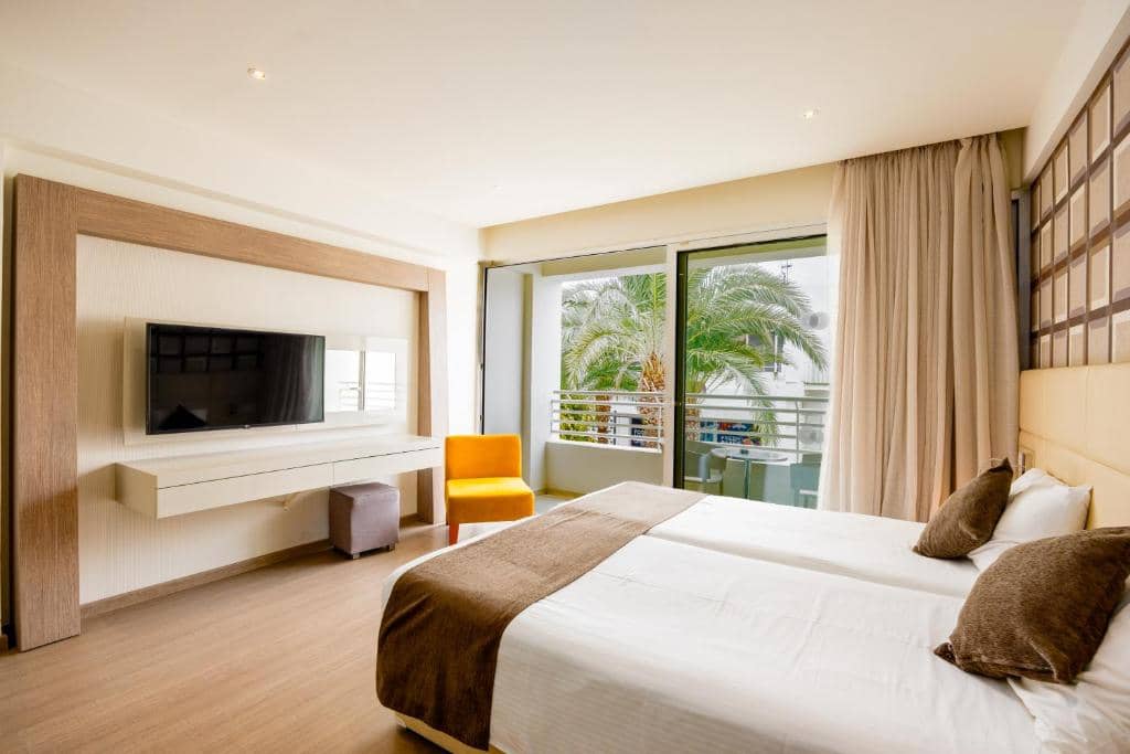 Hotel Melpo-Antia Hotel And Suites