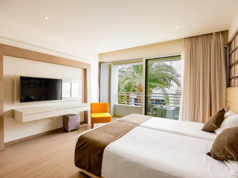 Hotel Melpo-Antia Hotel And Suites