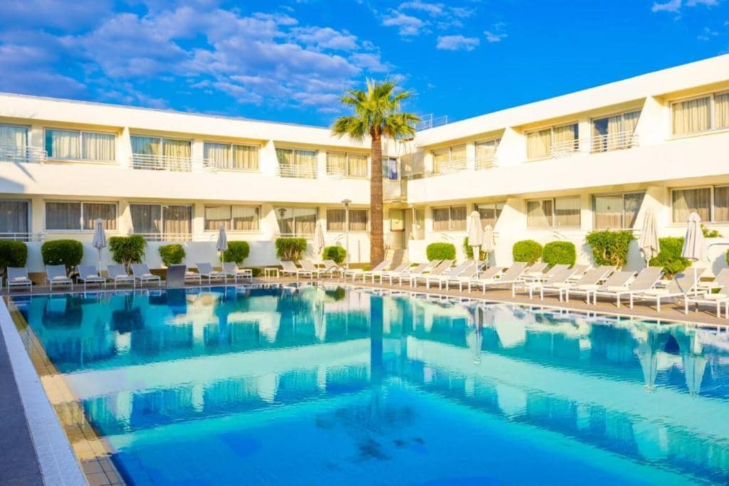 Hotel Melpo-Antia Hotel And Suites