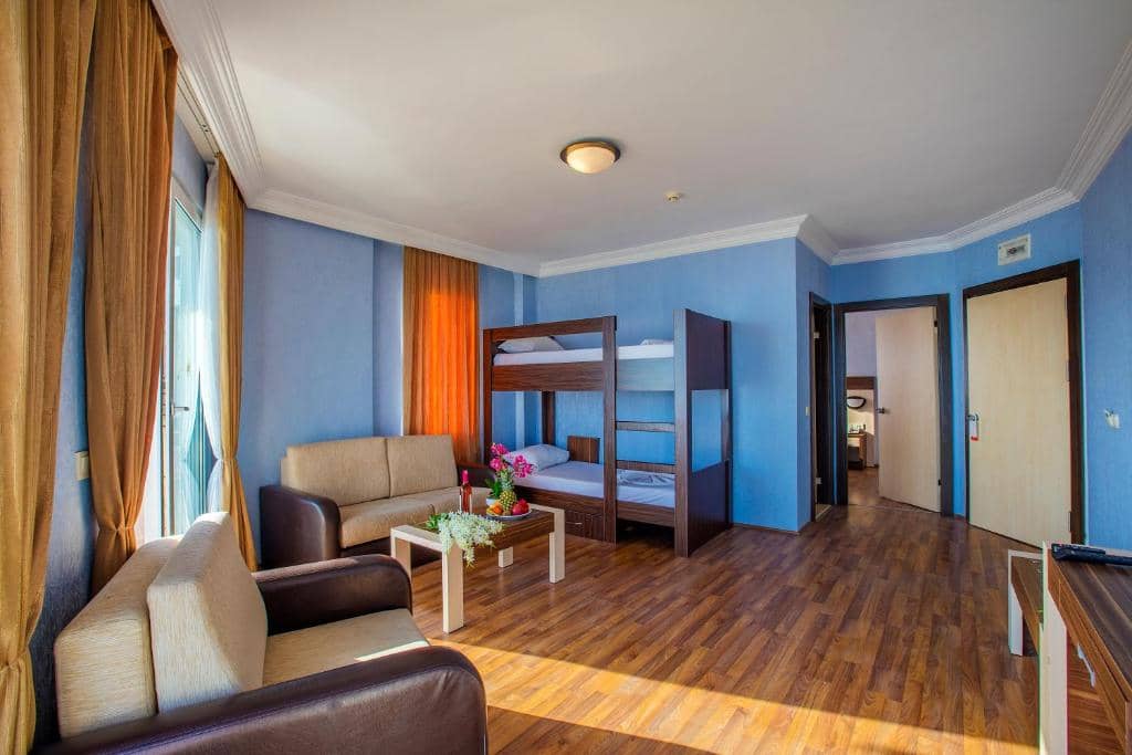 Hotel HAWAII SUIT BEACH HOTEL