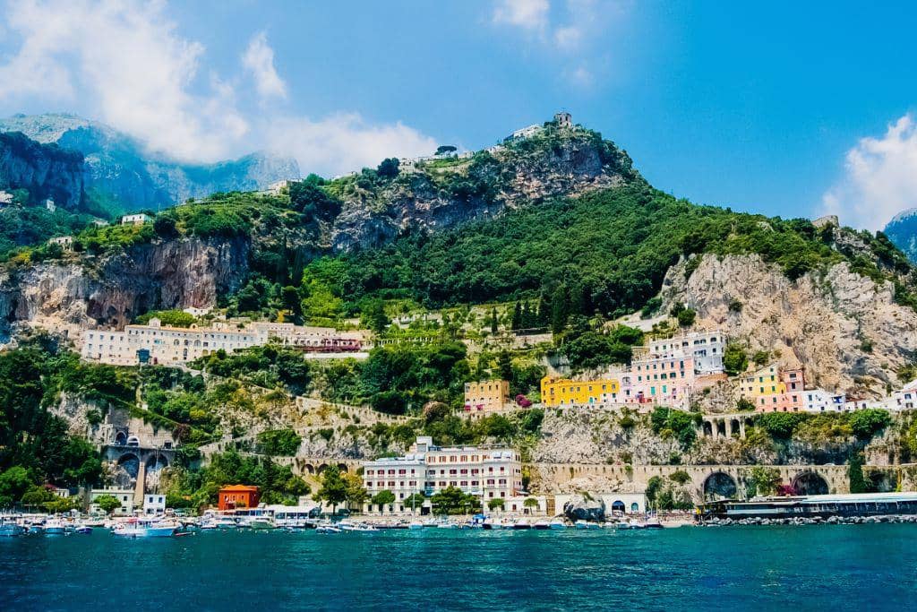 Putovanje Kampanja i Pulja AVION 6 noći 2025