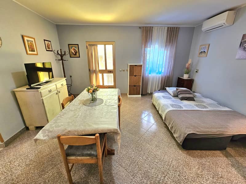 Smještaj za 2 do 3 radnika 6. slika