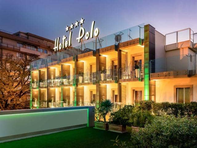 Hotel Polo - avion