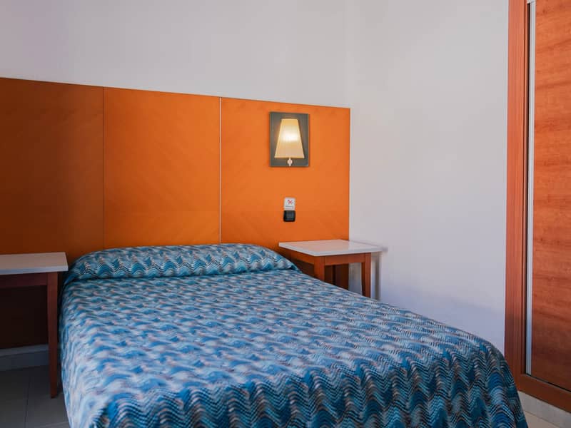 Hotel Port Fiesta Park
