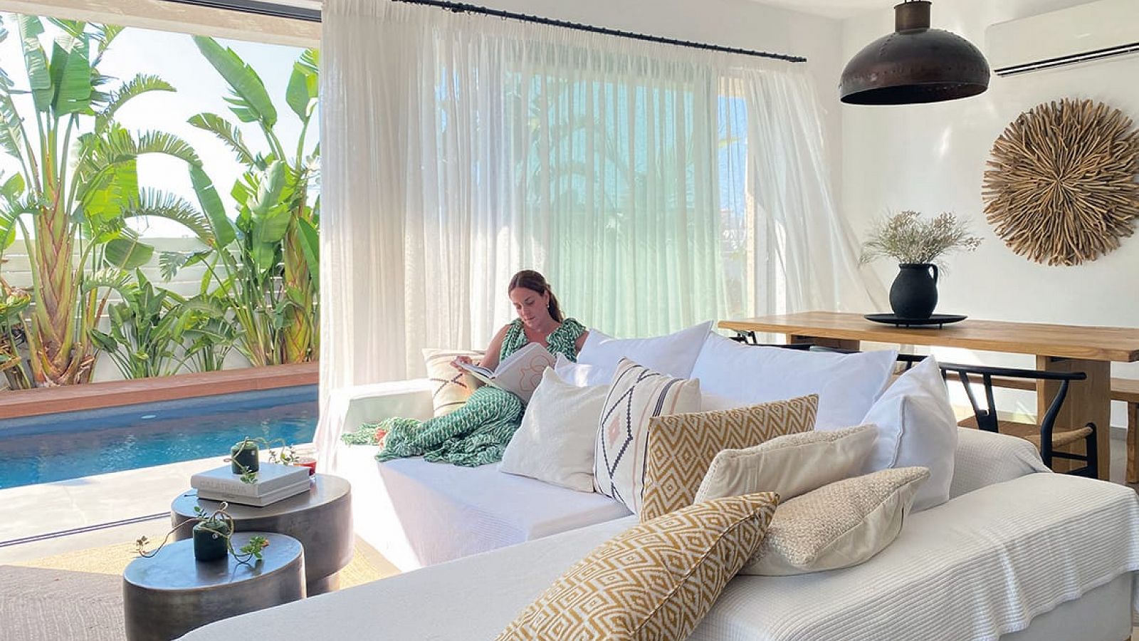 Hotel Lora Pearl Luxury Villa