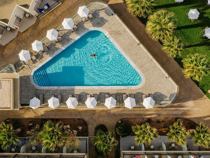 Hotel Louis Paphos Breeze 4 star plus