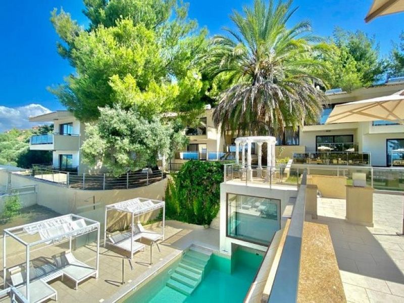 Hotel RAHONI CRONWELL HOTEL