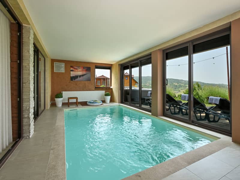 House Divinus Holiday House