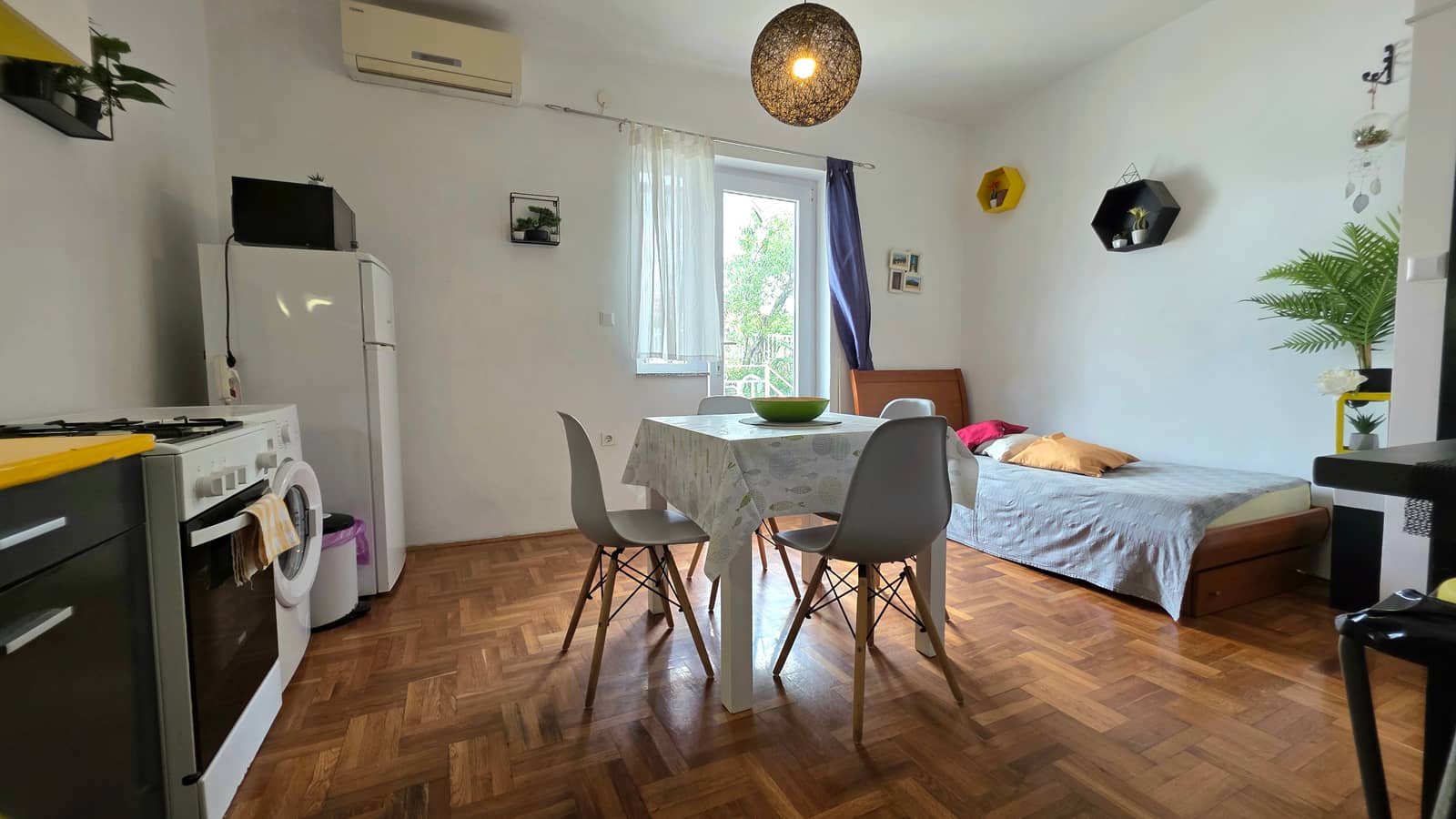 Smještaj za 2 radnika 2. slika