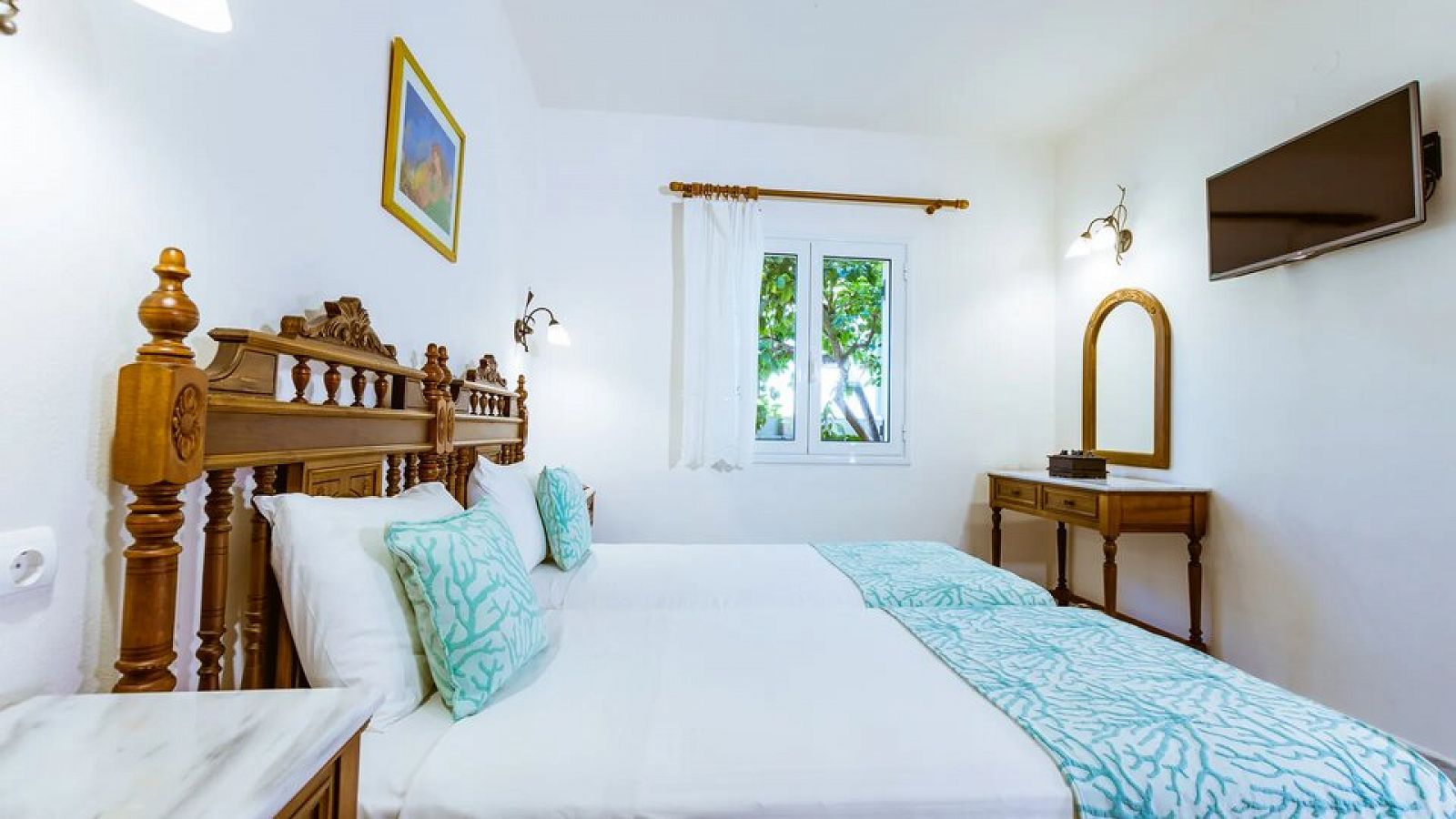 Hotel Anais Collection Hotel & Suites