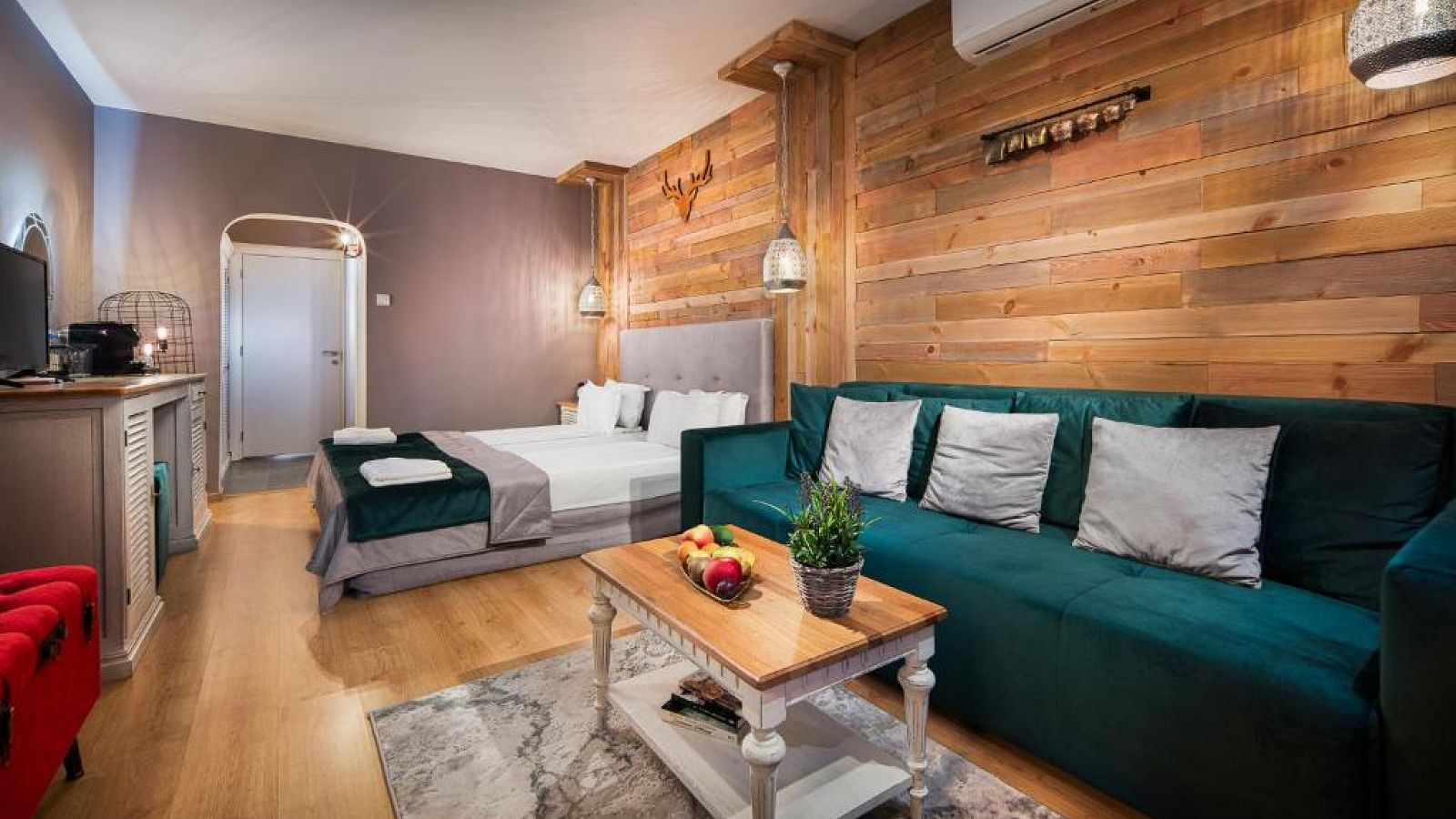Hotel FORESTIA ( EX. MOURA BOUTIQUE & SPA HOTEL)