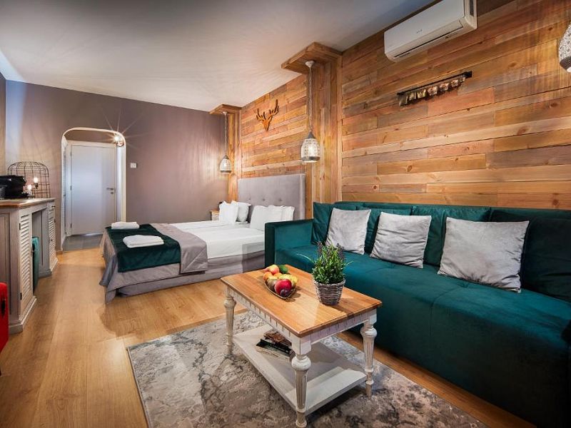 Hotel FORESTIA ( EX. MOURA BOUTIQUE & SPA HOTEL)