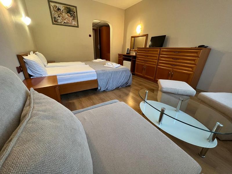 Hotel FORESTIA ( EX. MOURA BOUTIQUE & SPA HOTEL)