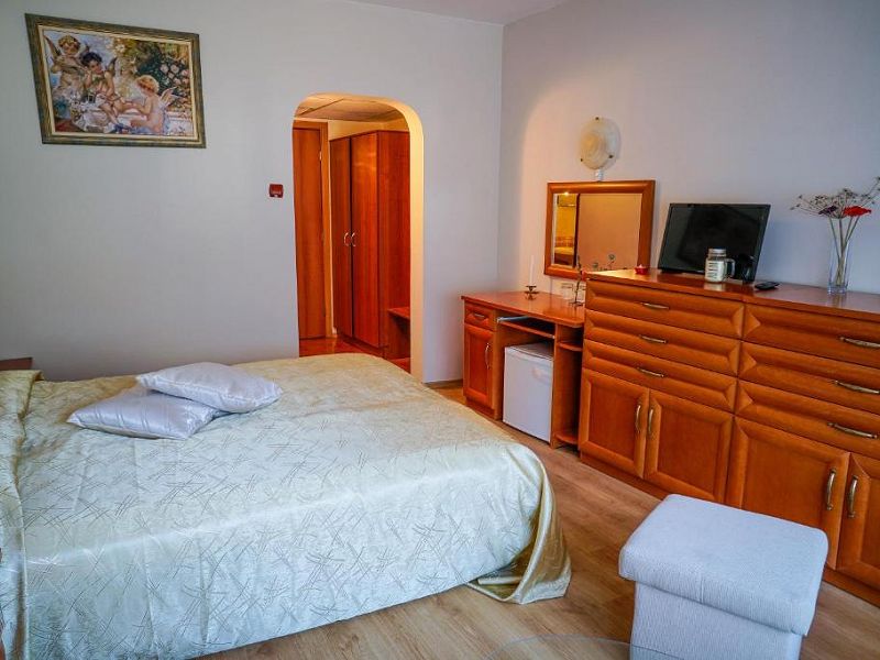 Hotel FORESTIA ( EX. MOURA BOUTIQUE & SPA HOTEL)