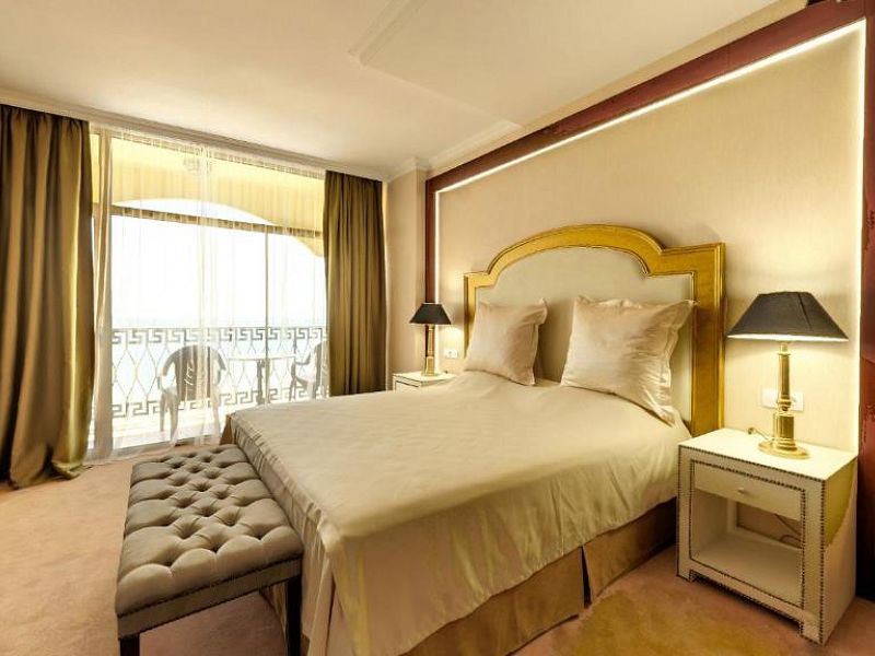 Hotel IMPERIAL PALACE