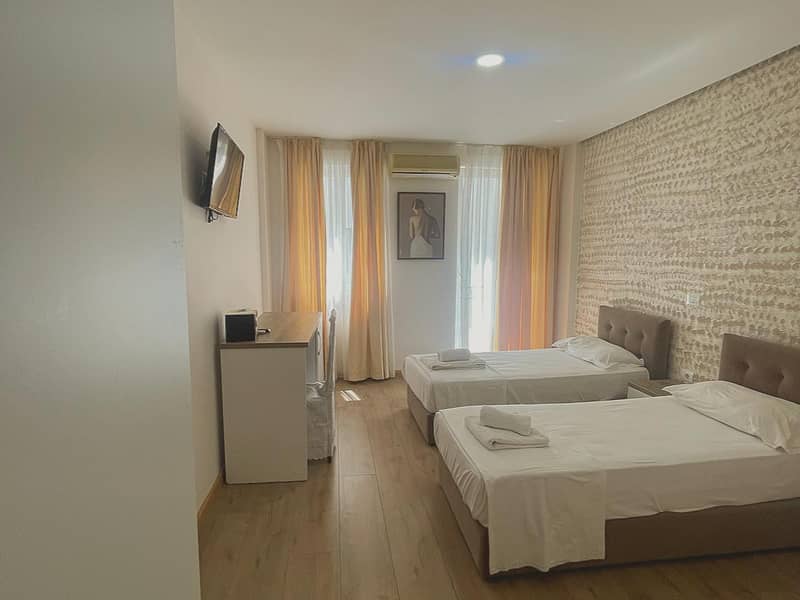 Hotel Esal