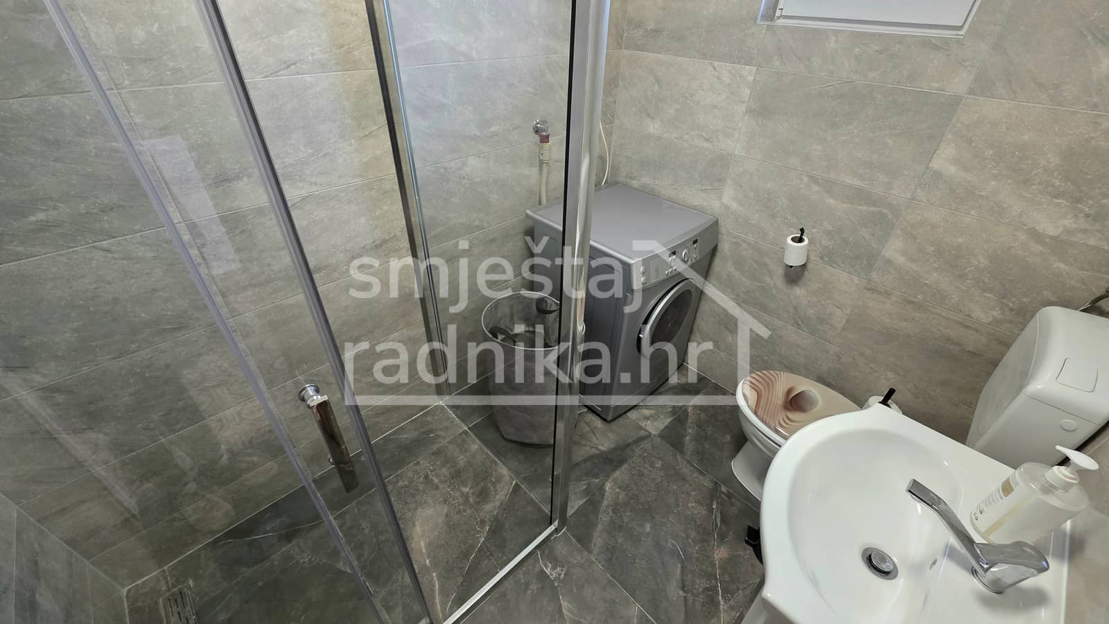 Kuća za smještaj 5 do 8 radnika 5. slika