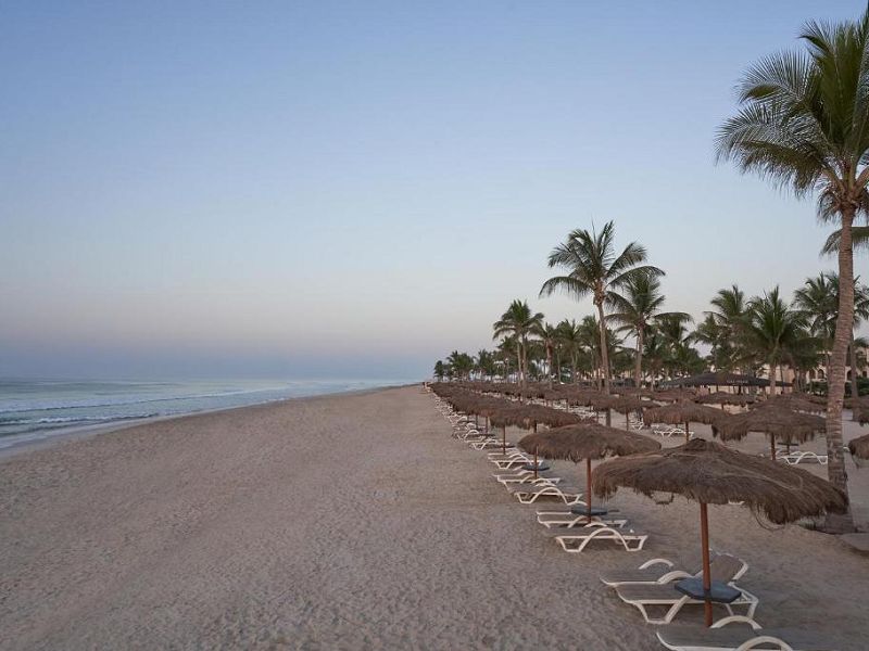 Hotel Salalah Rotana Resort