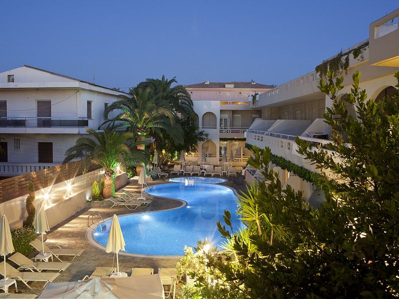 Apartmani Axos Hotel