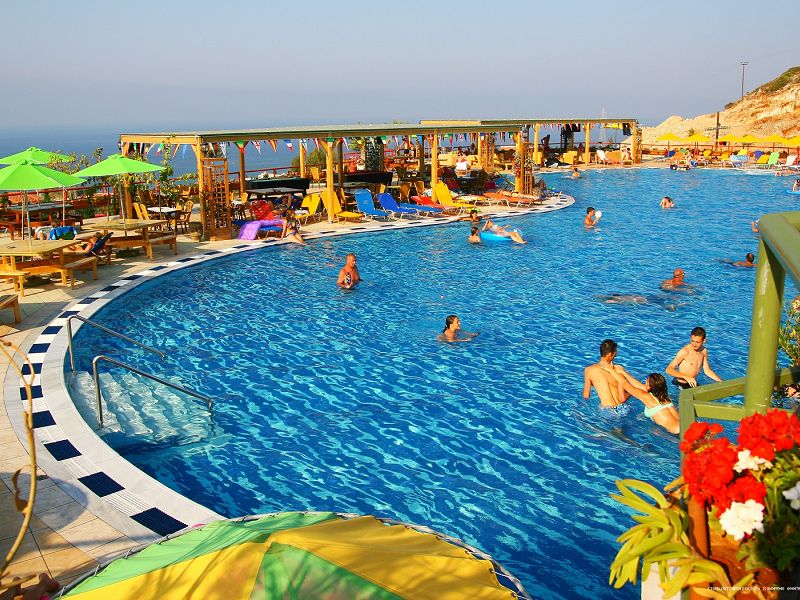Hotel Aqua Sun Village