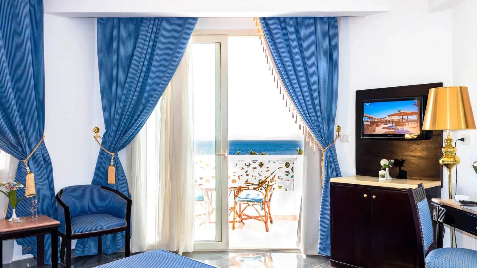 Hotel Diamond Beach Hotel-White Valley