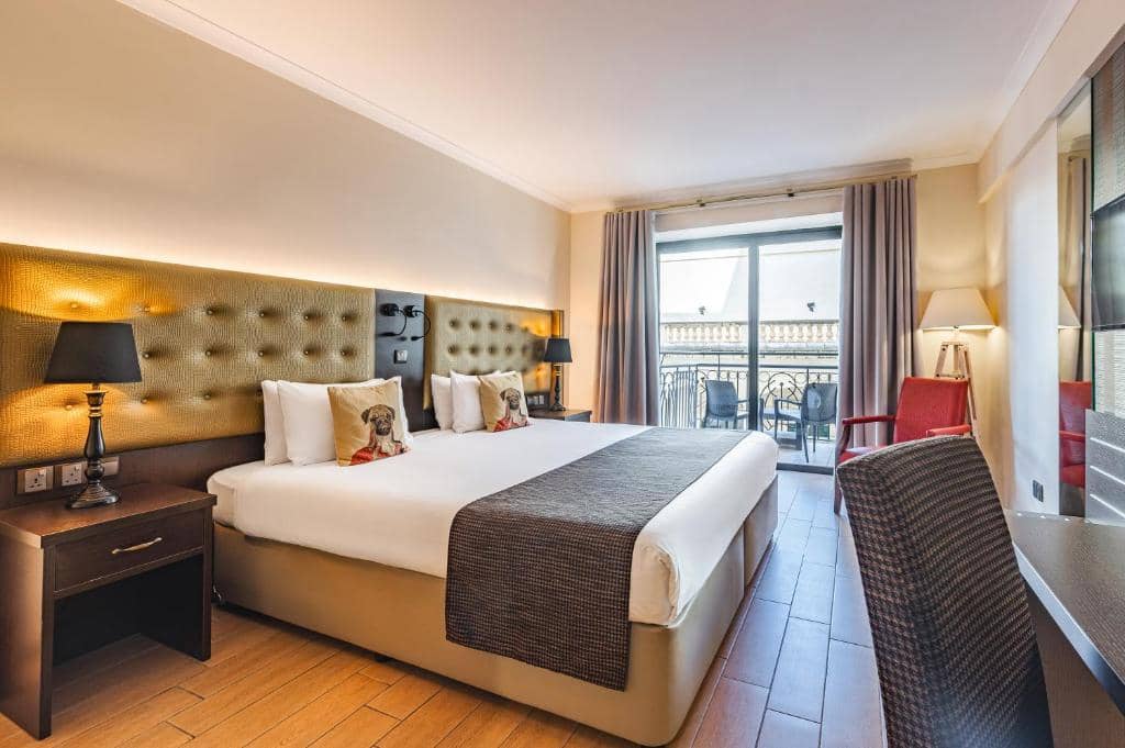 Hotel AX The Victoria