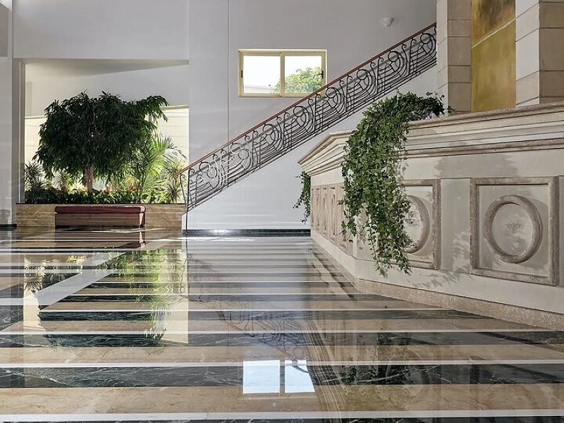 Hotel Pilot Beach Resort