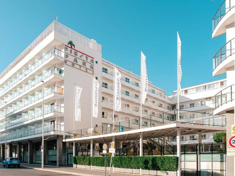 Hotel Port Fiesta Park