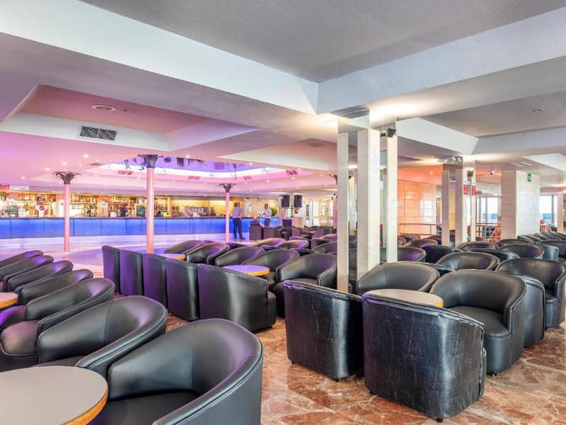 Hotel Port Fiesta Park