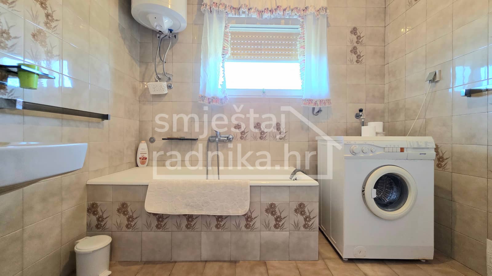 Kat kuće za smještaj 5 radnika 5. slika