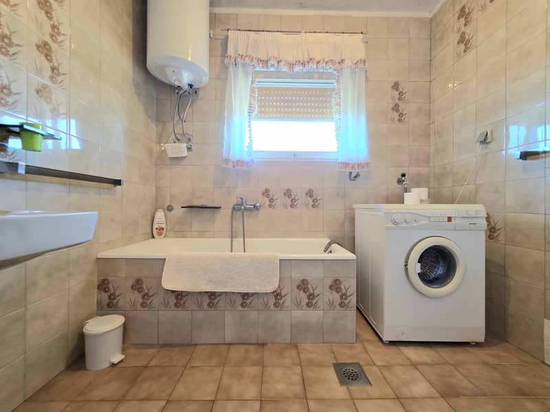 Kat kuće za smještaj 5 radnika 13. slika