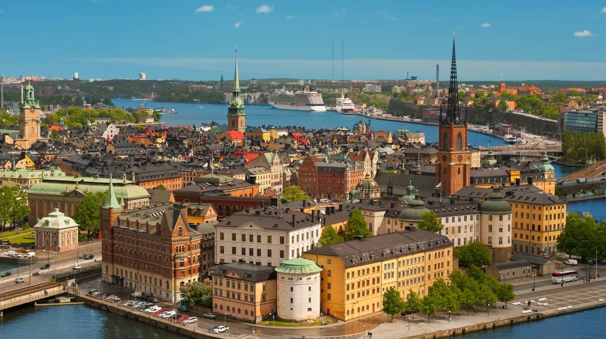 Skandinavija 7 dana -avionom,autobusom i brodom