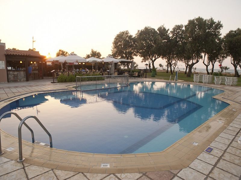 Hotel Lito Beach Hotel